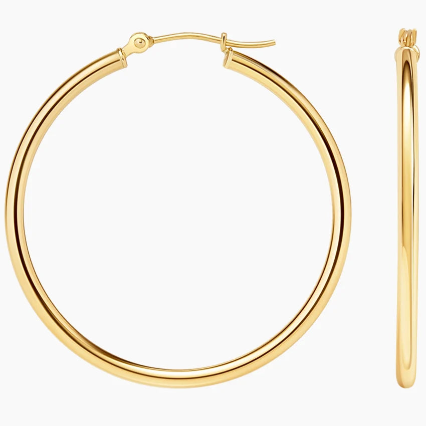 18k Medium classic hoops